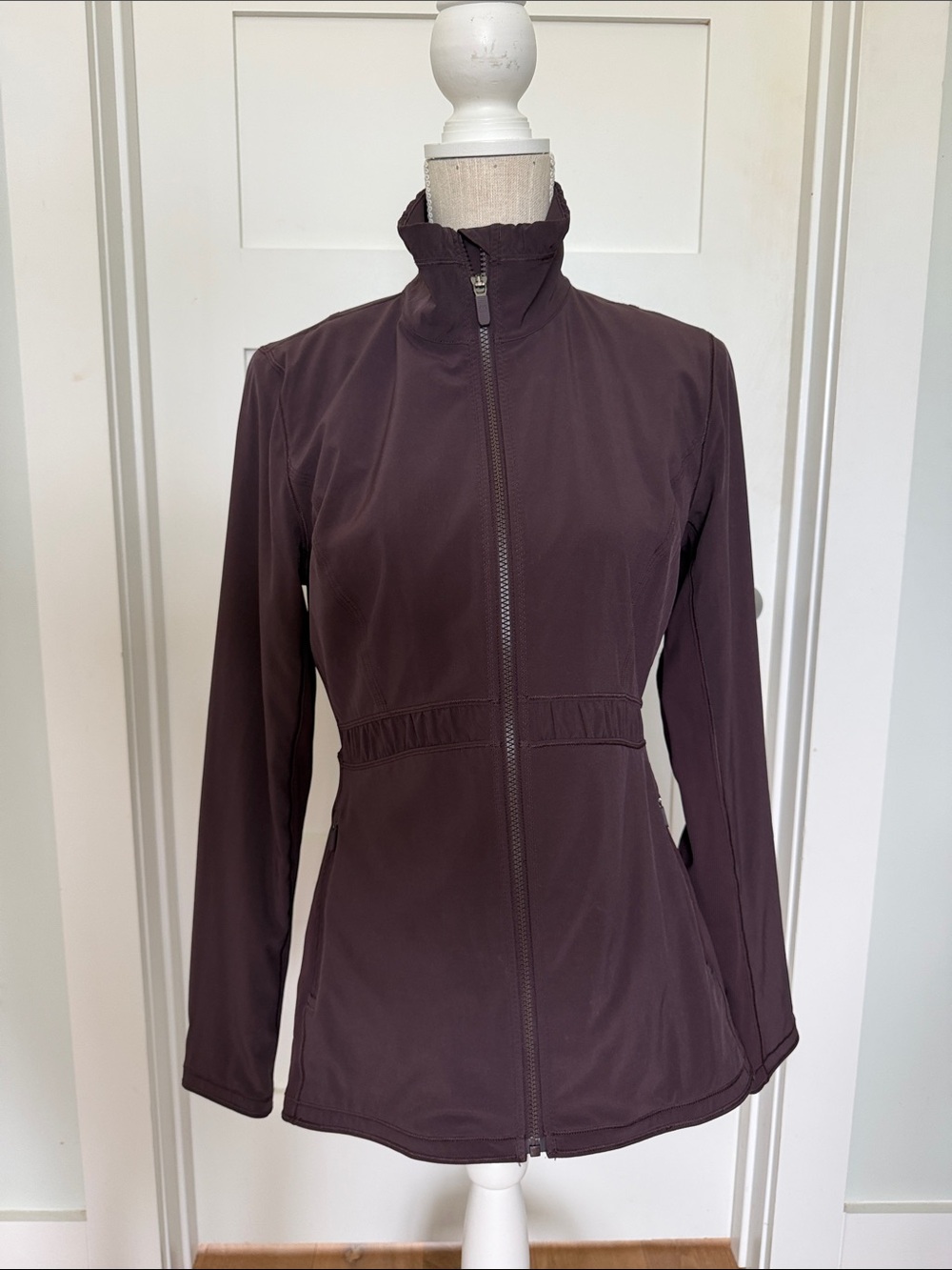 lululemon athletica Plum Zip-Up Utility Jacket size 10 M